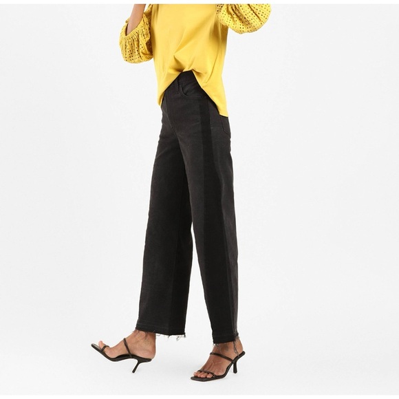 Levi’s X Deepika Padukone Ribcage Wide Leg Jeans - Picture 2 of 12